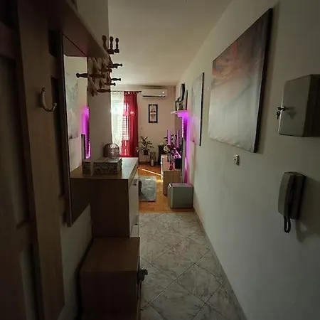 아파트 Apartman Mia 수티반