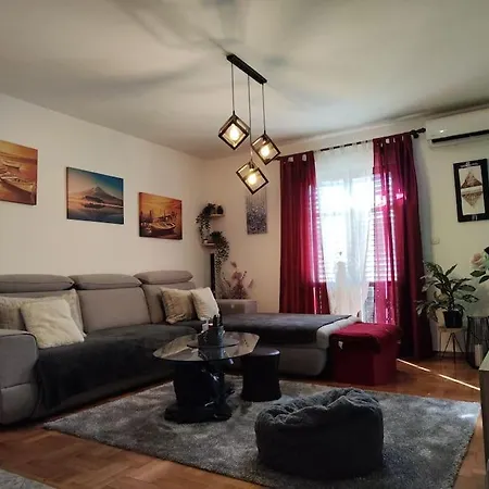 Apartman Mia 아파트 수티반